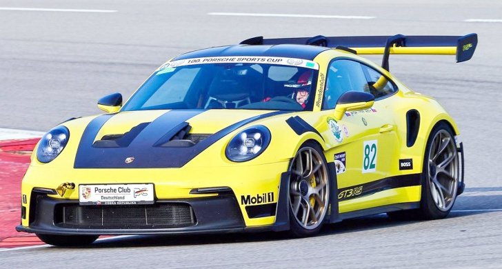 porsche_Mikolas.jpg